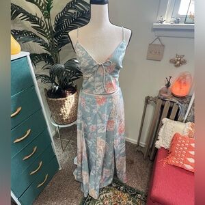 Abercrombie and Fitch blue and pink floral 2 piece midi skirt set (M)